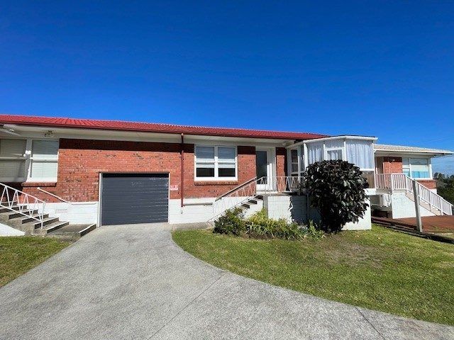  at 2/11 Winscombe Street, Belmont, North Shore City, Auckland