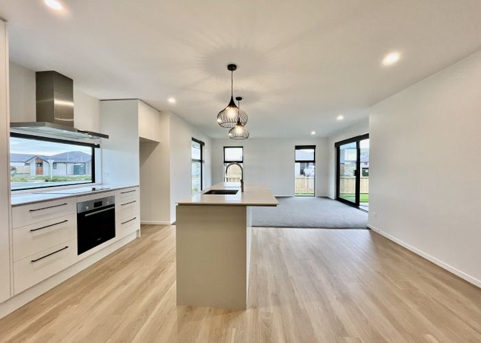  at 32 Whites Tramway Road, Halswell, Christchurch City, Canterbury