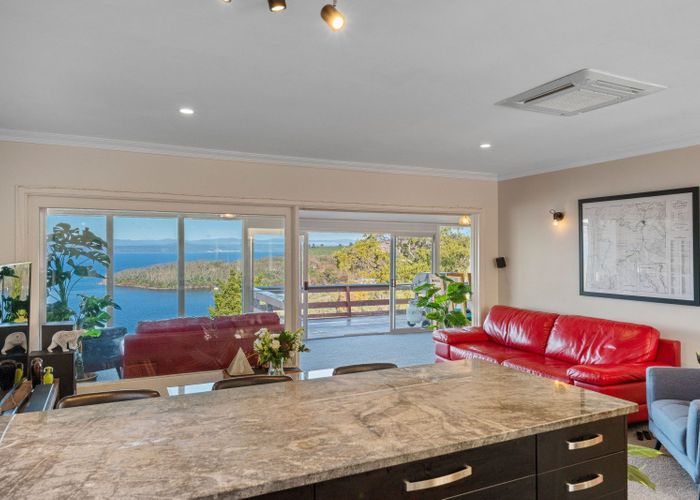  at 43 Wakeman Road, Acacia Bay, Taupo