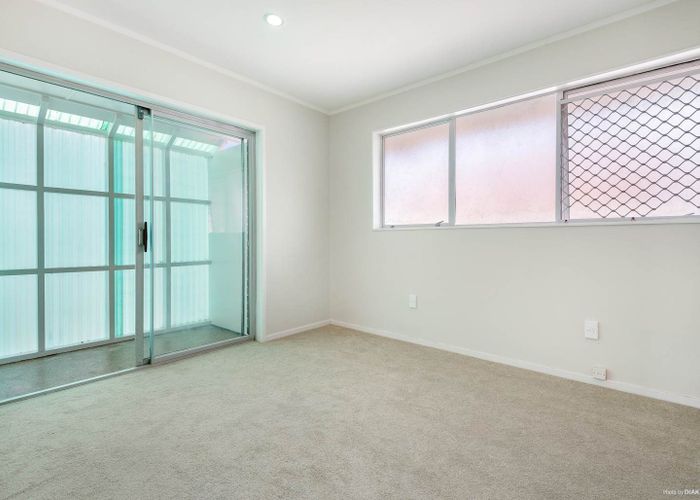  at 1584A Dominion Road Extension, Mount Roskill, Auckland City, Auckland