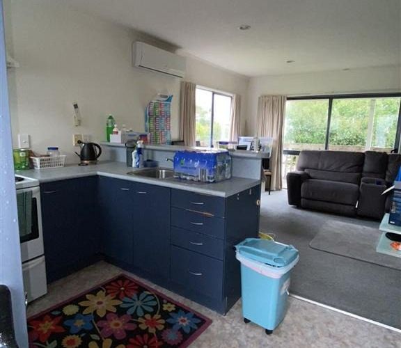  at 2/41 Woodglen Road, Glen Eden, Waitakere City, Auckland
