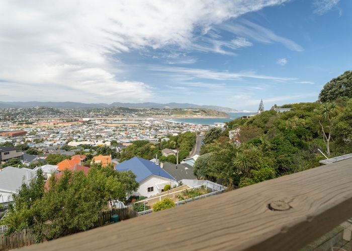  at 59 Sutherland Road, Melrose, Wellington