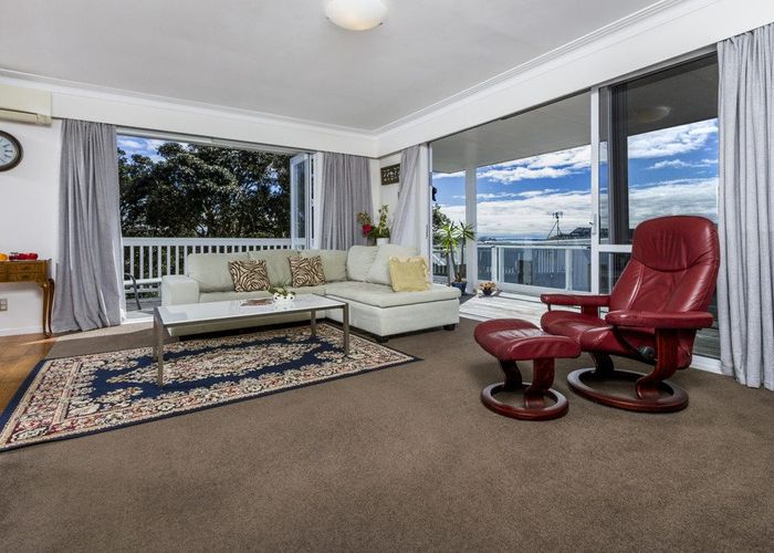  at 4/30 Castor Bay Road, Castor Bay, Auckland