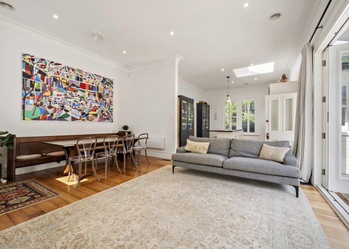  at 30 Upton Terrace, Thorndon, Wellington, Wellington