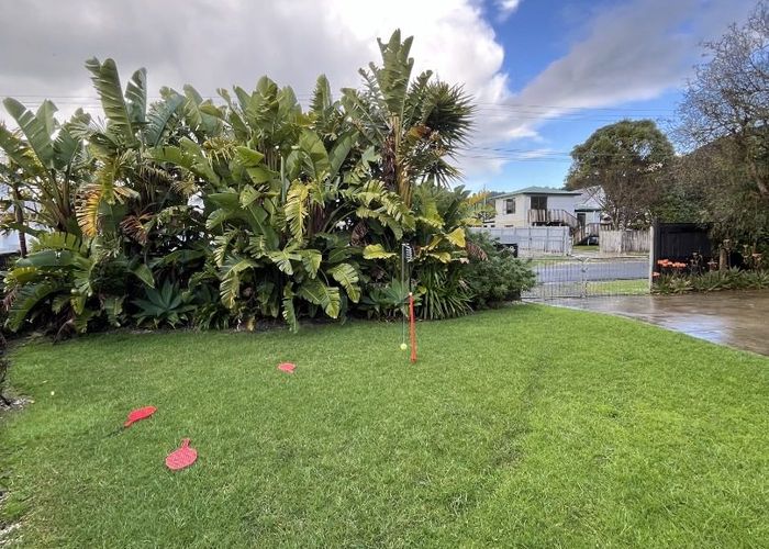 For rent 1 Turei Road, Kawakawa Bay, Manukau City, Auckland homes.co.nz