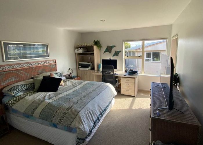  at 66A Sorrel Crescent, Bucklands Beach, Manukau City, Auckland