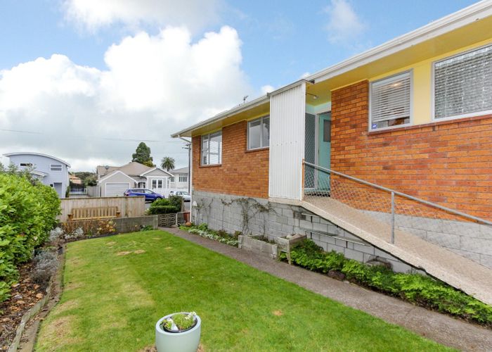  at 256A Courtenay Street, Strandon, New Plymouth