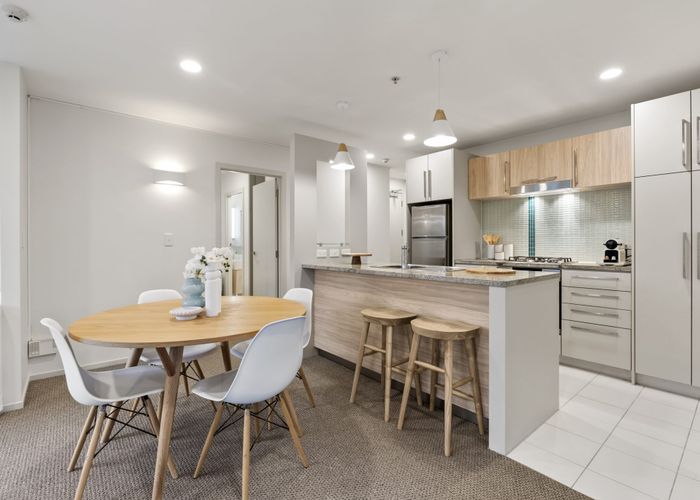 at 4 Wagener Place, Mount Albert, Auckland City, Auckland