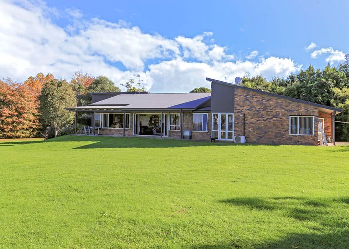  at 87 Athenree Road, Katikati