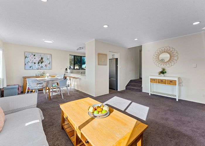  at 5 Kitewao Street, Northcote, North Shore City, Auckland