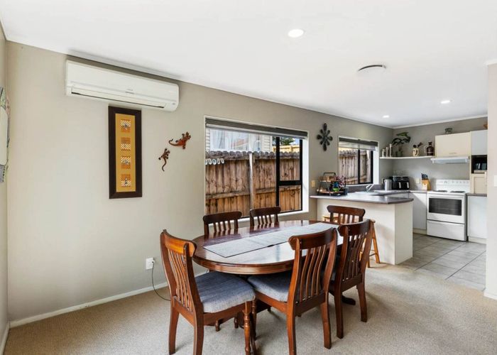  at 1/13 McInnes Road, Weymouth, Auckland