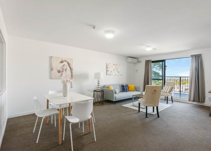  at 12/241 Hinemoa Street, Birkenhead, Auckland