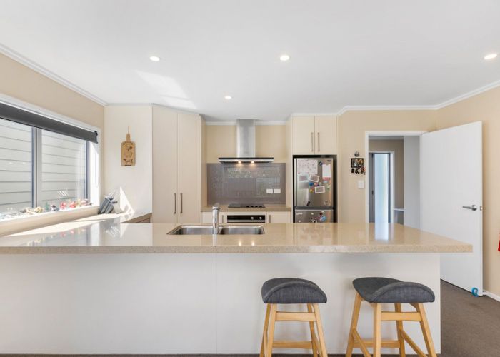  at 1 Chalfont Road, Silverstream, Upper Hutt, Wellington