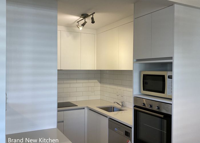  at 1/2 Cowie Street, Newmarket, Auckland