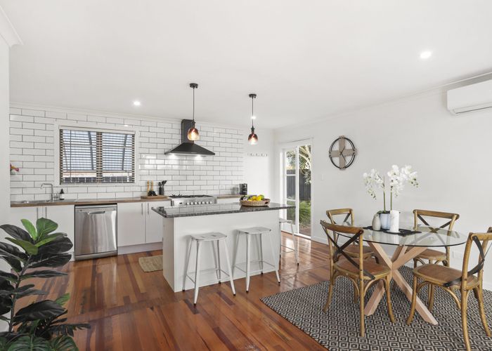  at 5 Keats Place, Blockhouse Bay, Auckland City, Auckland