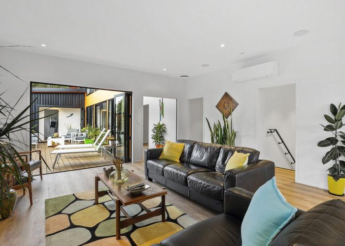  at 17 Neidpath Road, Mornington, Dunedin
