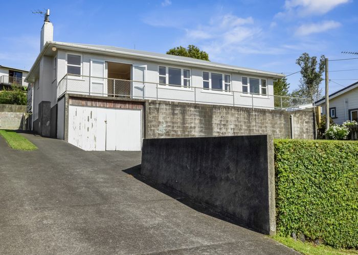  at 10 Alberta Road, Glen Avon, New Plymouth