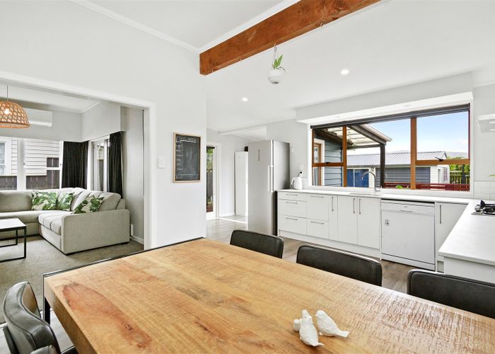  at 19 Elizabeth Street, Moera, Lower Hutt
