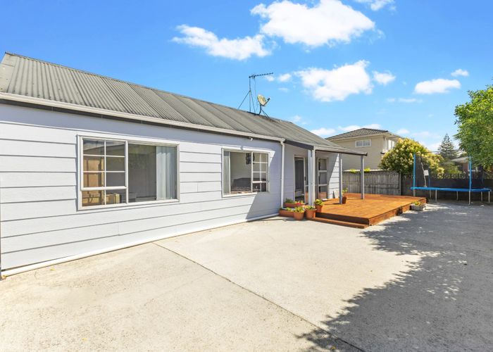  at 1/63 Kenderdine Road, Papatoetoe, Manukau City, Auckland