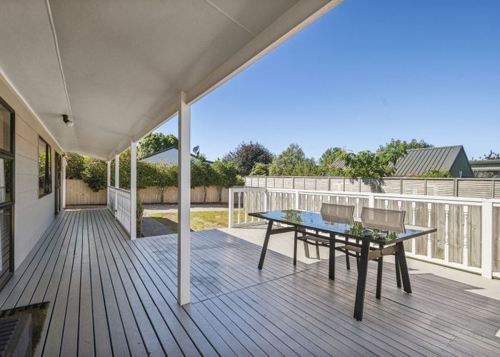  at 2/62 Shepherd Road, Waipahihi, Taupo, Waikato