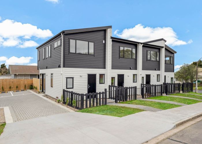  at 1-8/1 Kahikatea Place, Ranui, Waitakere City, Auckland