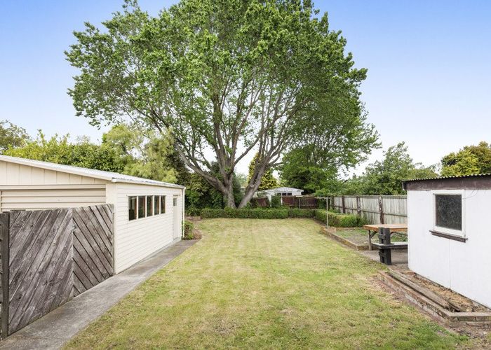  at 4 Ebony Street, Bishopdale, Christchurch