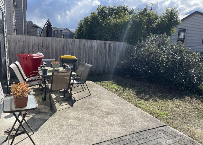  at 6 Kuparu Street, Weymouth, Manukau City, Auckland