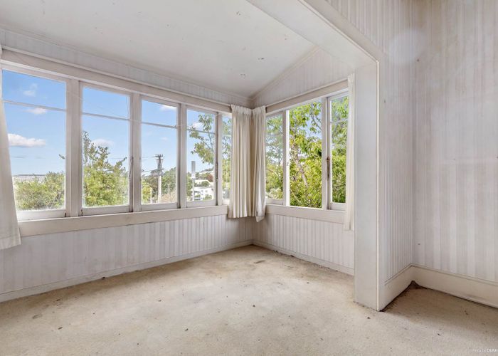  at 15 Rangitoto Avenue, Remuera, Auckland