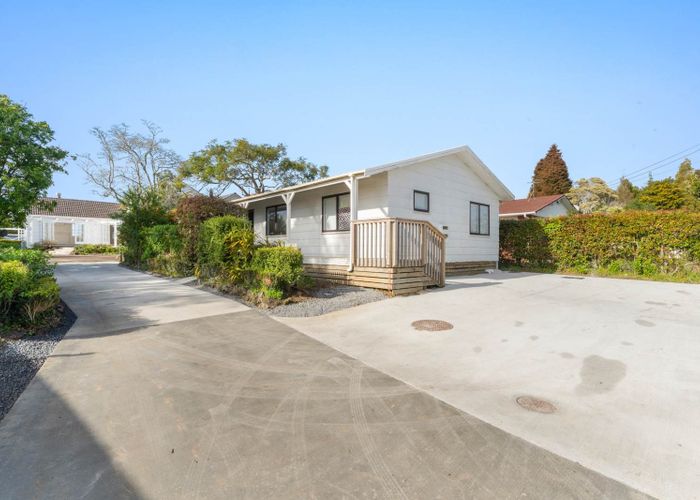  at 107 & 107B Te Atatu Road, Te Atatu South, Waitakere City, Auckland