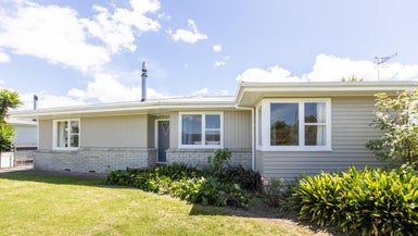  at 33 Clark Avenue, Pirimai, Napier