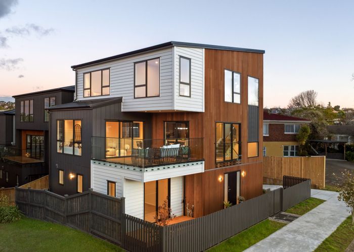  at 7B Cruickshank Crescent, Meadowbank, Auckland City, Auckland