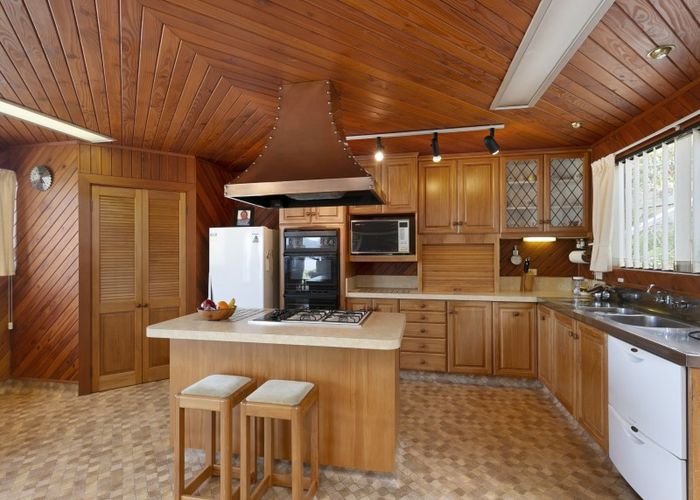  at 12 Napier Street, Karaka Bays, Wellington