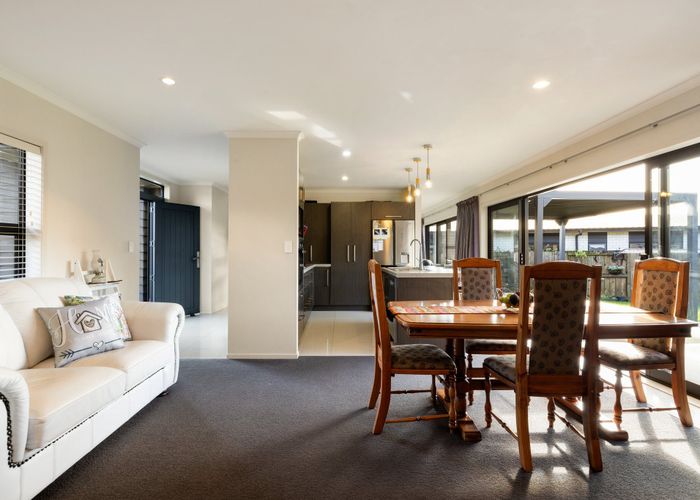  at 4 Hancock Drive, Flagstaff, Hamilton, Waikato