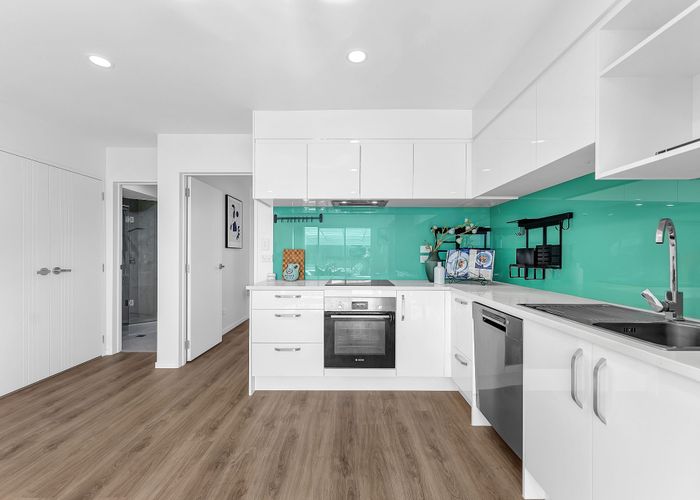  at 91F Whitney Street, New Windsor, Auckland