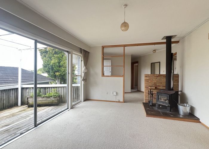  at 36 Seine Rd, Forrest Hill, North Shore City, Auckland