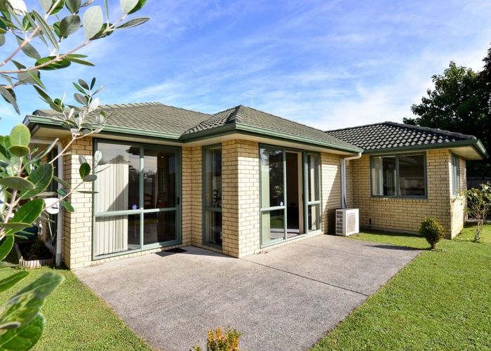  at 19 Nobleman Place, Hamilton East, Hamilton
