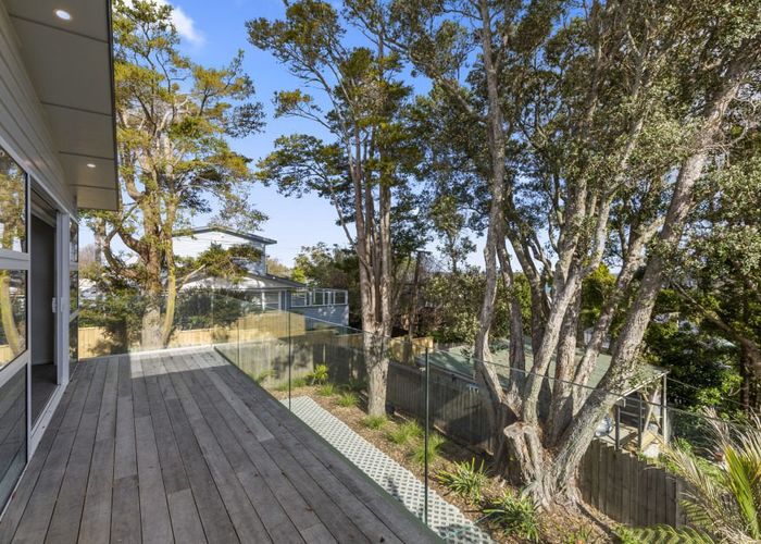  at 1/182 Hinemoa Street, Birkenhead, North Shore City, Auckland