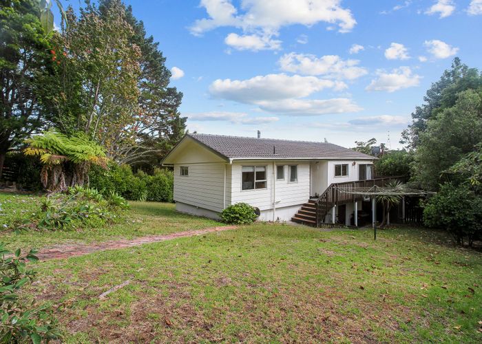  at 14 Glenfinn Place, Massey, Auckland