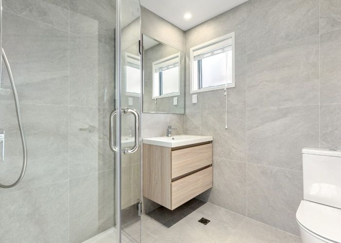  at 4/5 King Street, Papakura, Papakura