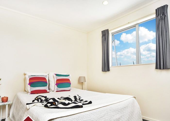  at 501/26 Morningside Dr., Kingsland, Auckland City, Auckland