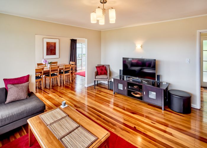  at 27 Bedford Street, Northland, Wellington