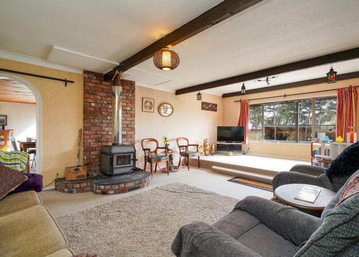  at 20 Huruhuru Road, Otatara