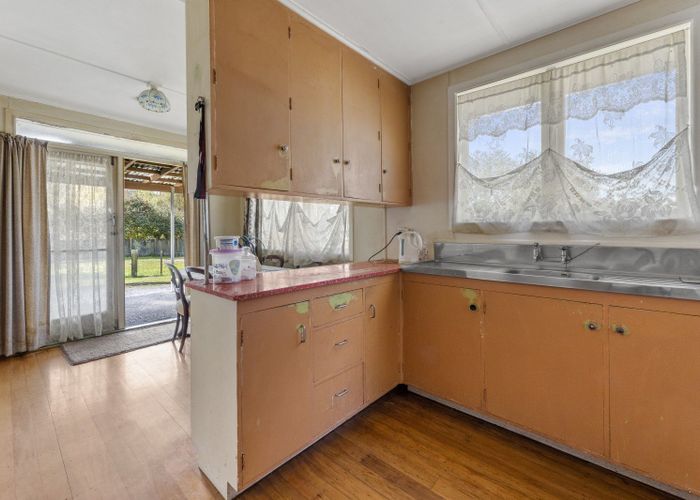  at 6 Bullians Avenue, Taumarunui