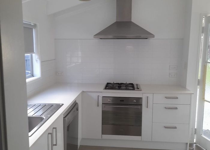  at 64 Marendellas Drive, Bucklands Beach, Manukau City, Auckland