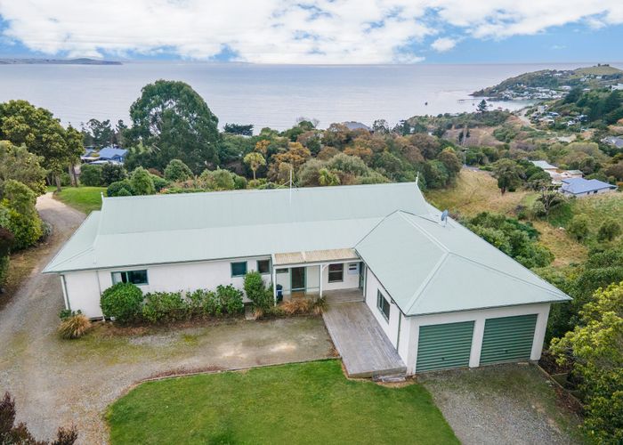  at 1 Glamorgan Drive, Torbay, Auckland