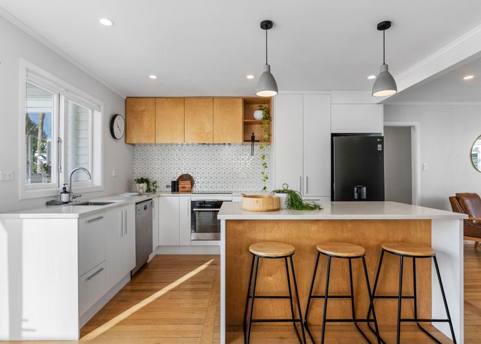  at 80 Aeroview Drive, Beach Haven, North Shore City, Auckland