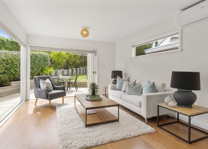  at 32 Hanlon Crescent, Narrow Neck, Auckland