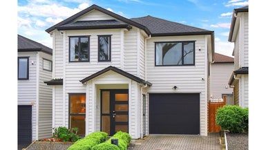  at 18 Whakatupu Road, Flat Bush, Auckland