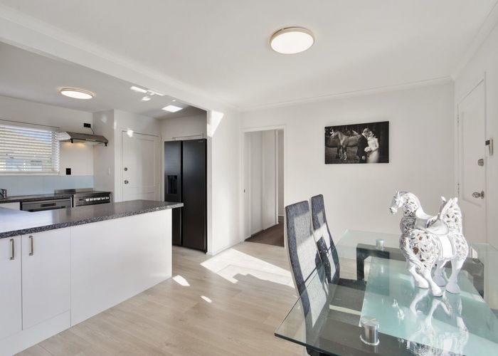 at 80 Lowry Avenue, Redwood, Christchurch City, Canterbury