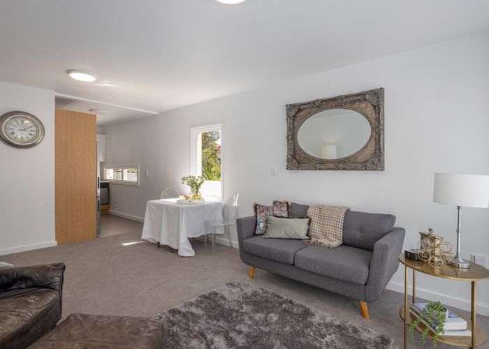  at 1/4 Claremont Grove, Mount Victoria, Wellington